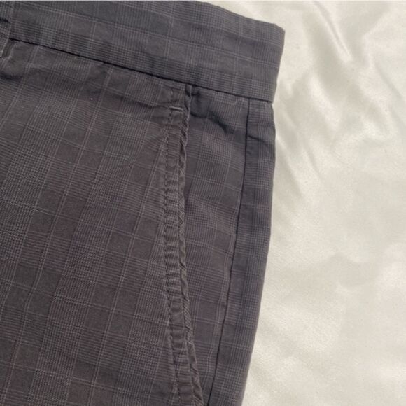 Alfani Charcoal Gray Plaid Texture Shorts 100% Cotton Men Size 34 - Picture 5 of 5